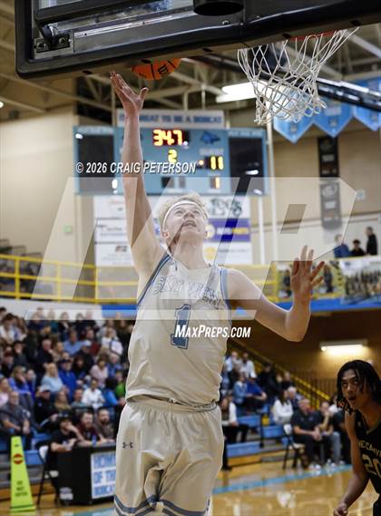 Thumbnail 2 in Sky View vs Snow Canyon (UHSAA 4A Second Round) photogallery.