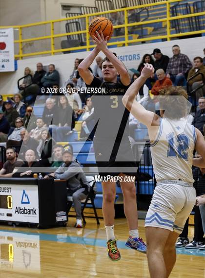 Thumbnail 3 in Sky View vs Snow Canyon (UHSAA 4A Second Round) photogallery.