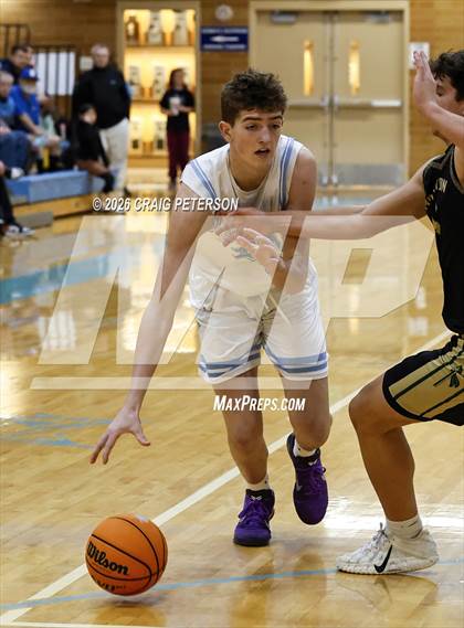 Thumbnail 3 in Sky View vs Snow Canyon (UHSAA 4A Second Round) photogallery.