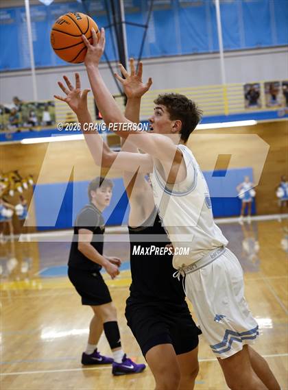 Thumbnail 2 in Sky View vs Snow Canyon (UHSAA 4A Second Round) photogallery.