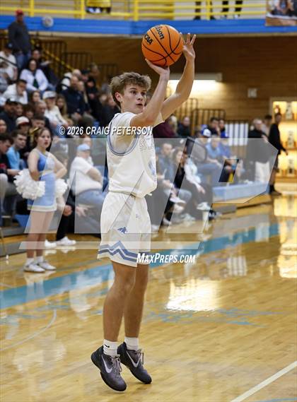 Thumbnail 1 in Sky View vs Snow Canyon (UHSAA 4A Second Round) photogallery.