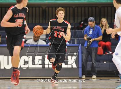 Thumbnail 3 in La Jolla Country Day vs La Jolla (CIF SDS D2 Final) photogallery.