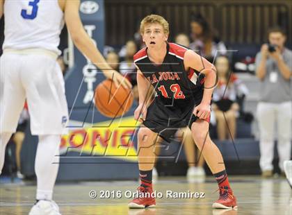 Thumbnail 3 in La Jolla Country Day vs La Jolla (CIF SDS D2 Final) photogallery.
