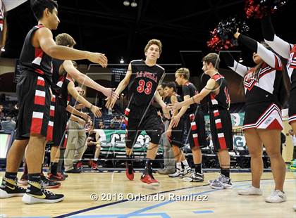 Thumbnail 2 in La Jolla Country Day vs La Jolla (CIF SDS D2 Final) photogallery.