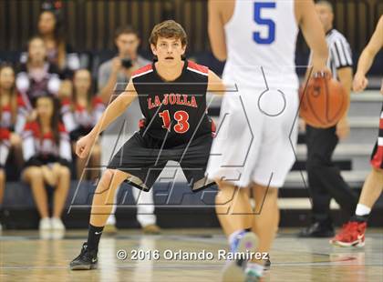 Thumbnail 2 in La Jolla Country Day vs La Jolla (CIF SDS D2 Final) photogallery.