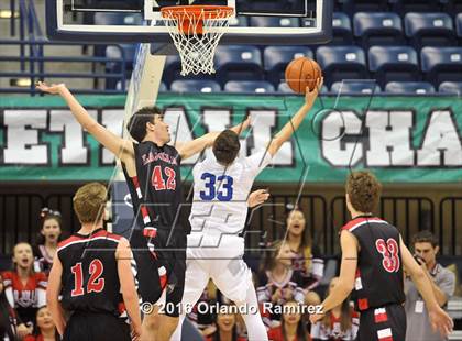 Thumbnail 2 in La Jolla Country Day vs La Jolla (CIF SDS D2 Final) photogallery.