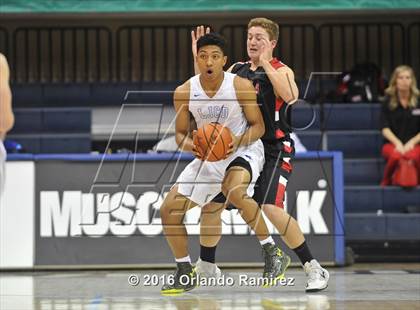 Thumbnail 1 in La Jolla Country Day vs La Jolla (CIF SDS D2 Final) photogallery.