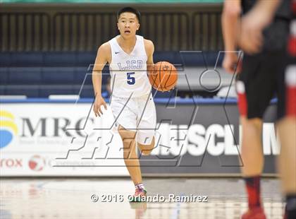 Thumbnail 2 in La Jolla Country Day vs La Jolla (CIF SDS D2 Final) photogallery.