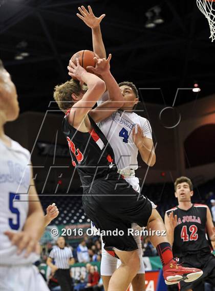 Thumbnail 3 in La Jolla Country Day vs La Jolla (CIF SDS D2 Final) photogallery.
