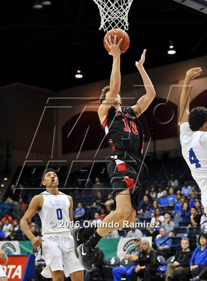 Thumbnail 1 in La Jolla Country Day vs La Jolla (CIF SDS D2 Final) photogallery.