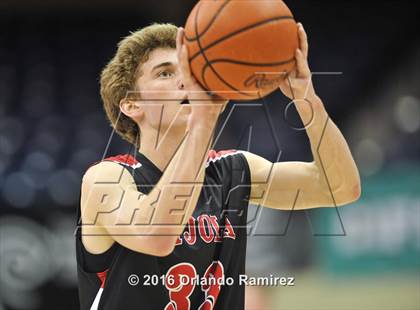 Thumbnail 1 in La Jolla Country Day vs La Jolla (CIF SDS D2 Final) photogallery.