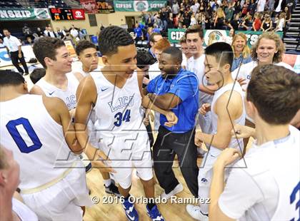 Thumbnail 1 in La Jolla Country Day vs La Jolla (CIF SDS D2 Final) photogallery.