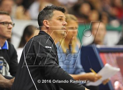 Thumbnail 3 in La Jolla Country Day vs La Jolla (CIF SDS D2 Final) photogallery.