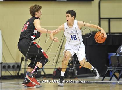 Thumbnail 3 in La Jolla Country Day vs La Jolla (CIF SDS D2 Final) photogallery.
