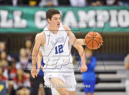 Thumbnail 3 in La Jolla Country Day vs La Jolla (CIF SDS D2 Final) photogallery.