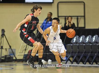 Thumbnail 3 in La Jolla Country Day vs La Jolla (CIF SDS D2 Final) photogallery.