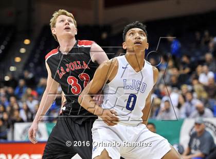 Thumbnail 2 in La Jolla Country Day vs La Jolla (CIF SDS D2 Final) photogallery.