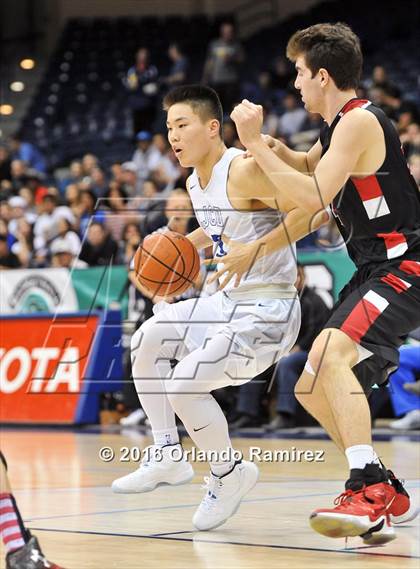 Thumbnail 1 in La Jolla Country Day vs La Jolla (CIF SDS D2 Final) photogallery.