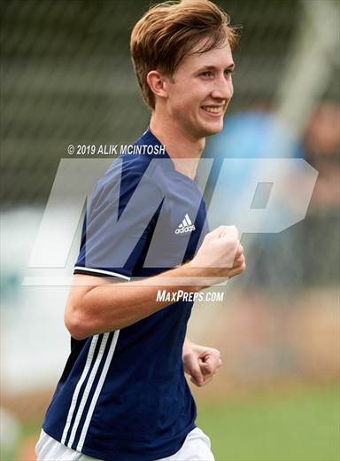 null - Photo 01
