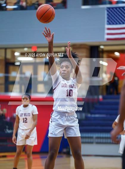 Thumbnail 3 in Mansfield Timberview vs. San Marcos (Allen Hoopfest Basketball Tournament) photogallery.