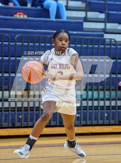 Thumbnail 3 in Mansfield Timberview vs. San Marcos (Allen Hoopfest Basketball Tournament) photogallery.
