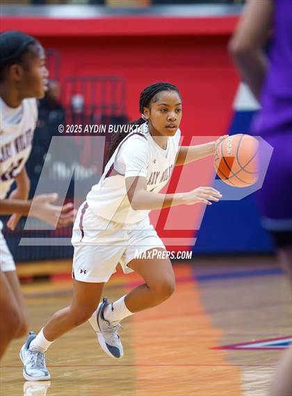 Thumbnail 3 in Mansfield Timberview vs. San Marcos (Allen Hoopfest Basketball Tournament) photogallery.