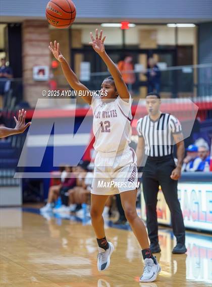 Thumbnail 3 in Mansfield Timberview vs. San Marcos (Allen Hoopfest Basketball Tournament) photogallery.