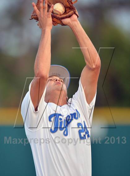 Thumbnail 1 in Seminole @ Jesuit photogallery.
