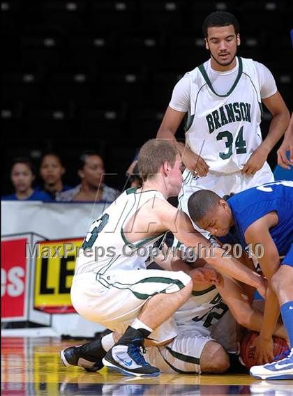 Thumbnail 1 in Branson vs. Lutheran (CIF State D5 Final) photogallery.