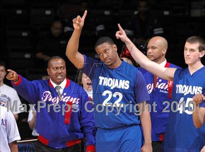Thumbnail 1 in Branson vs. Lutheran (CIF State D5 Final) photogallery.