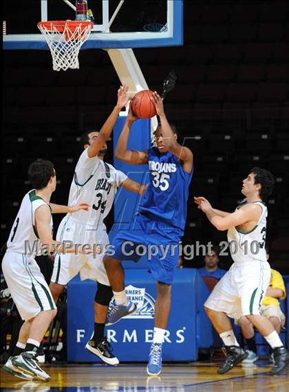 Thumbnail 1 in Branson vs. Lutheran (CIF State D5 Final) photogallery.