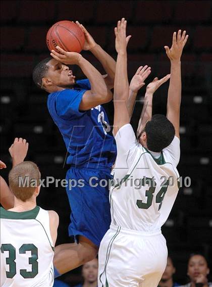 Thumbnail 3 in Branson vs. Lutheran (CIF State D5 Final) photogallery.