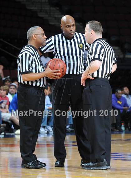 Thumbnail 1 in Branson vs. Lutheran (CIF State D5 Final) photogallery.