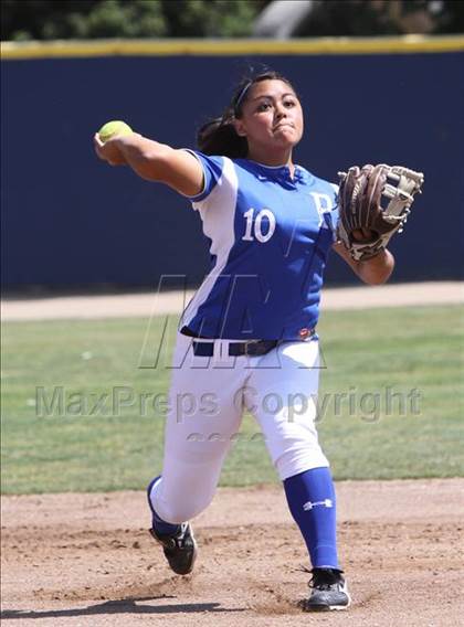 Thumbnail 3 in Archbishop Mitty vs. Presentation (CIF CCS D2 Final) photogallery.
