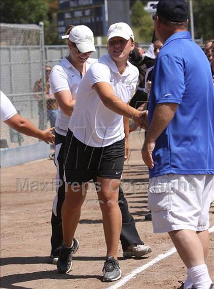 Thumbnail 3 in Archbishop Mitty vs. Presentation (CIF CCS D2 Final) photogallery.
