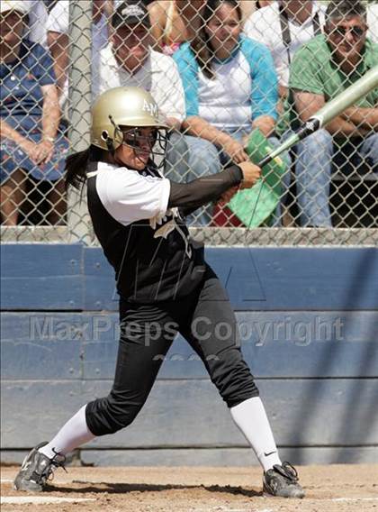 Thumbnail 3 in Archbishop Mitty vs. Presentation (CIF CCS D2 Final) photogallery.