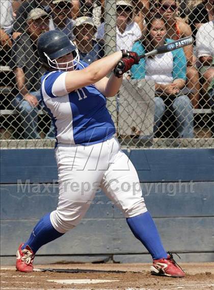 Thumbnail 3 in Archbishop Mitty vs. Presentation (CIF CCS D2 Final) photogallery.