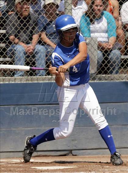 Thumbnail 2 in Archbishop Mitty vs. Presentation (CIF CCS D2 Final) photogallery.