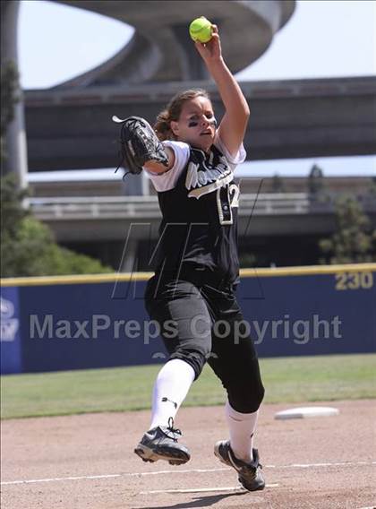 Thumbnail 1 in Archbishop Mitty vs. Presentation (CIF CCS D2 Final) photogallery.