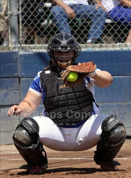 Thumbnail 1 in Archbishop Mitty vs. Presentation (CIF CCS D2 Final) photogallery.