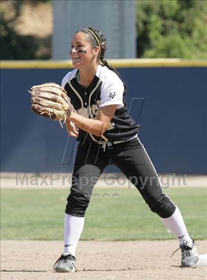Thumbnail 3 in Archbishop Mitty vs. Presentation (CIF CCS D2 Final) photogallery.