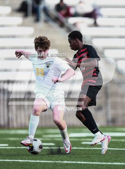 Thumbnail 2 in Crespi @  Harvard-Westlake photogallery.