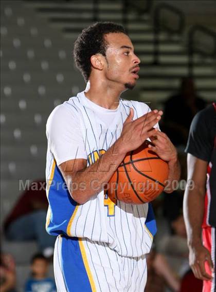 Thumbnail 2 in LACES vs. View Park Prep (CIF LACS Final) photogallery.