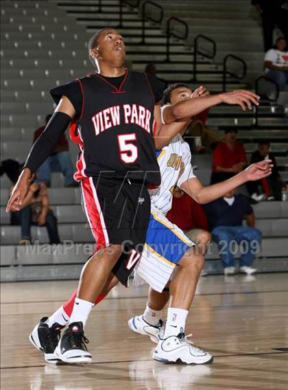 Thumbnail 3 in LACES vs. View Park Prep (CIF LACS Final) photogallery.