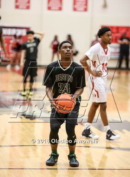 Thumbnail 2 in DeSoto @ Cedar Hill photogallery.
