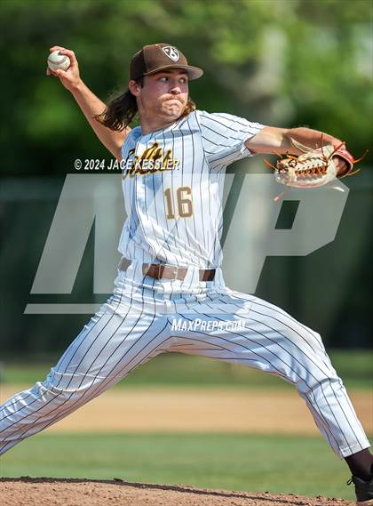 Thumbnail 1 in St. Francis @ Crespi photogallery.