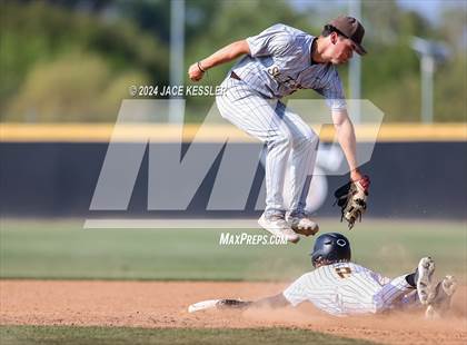 Thumbnail 2 in St. Francis @ Crespi photogallery.