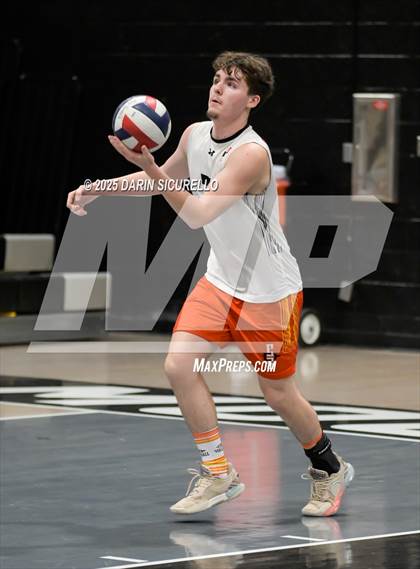 Thumbnail 1 in Corona del Sol vs Red Mountain (AIA 6A Play-In) photogallery.