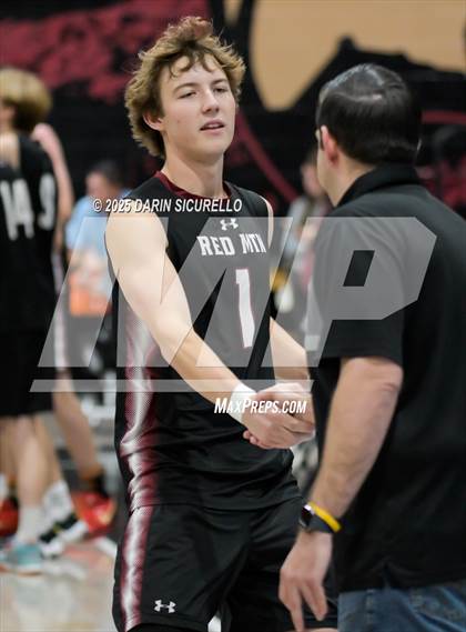 Thumbnail 3 in Corona del Sol vs Red Mountain (AIA 6A Play-In) photogallery.