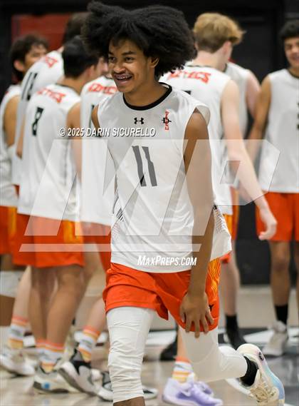 Thumbnail 1 in Corona del Sol vs Red Mountain (AIA 6A Play-In) photogallery.